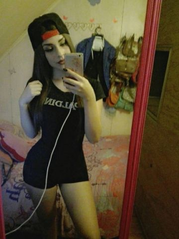 Проститутка Майя